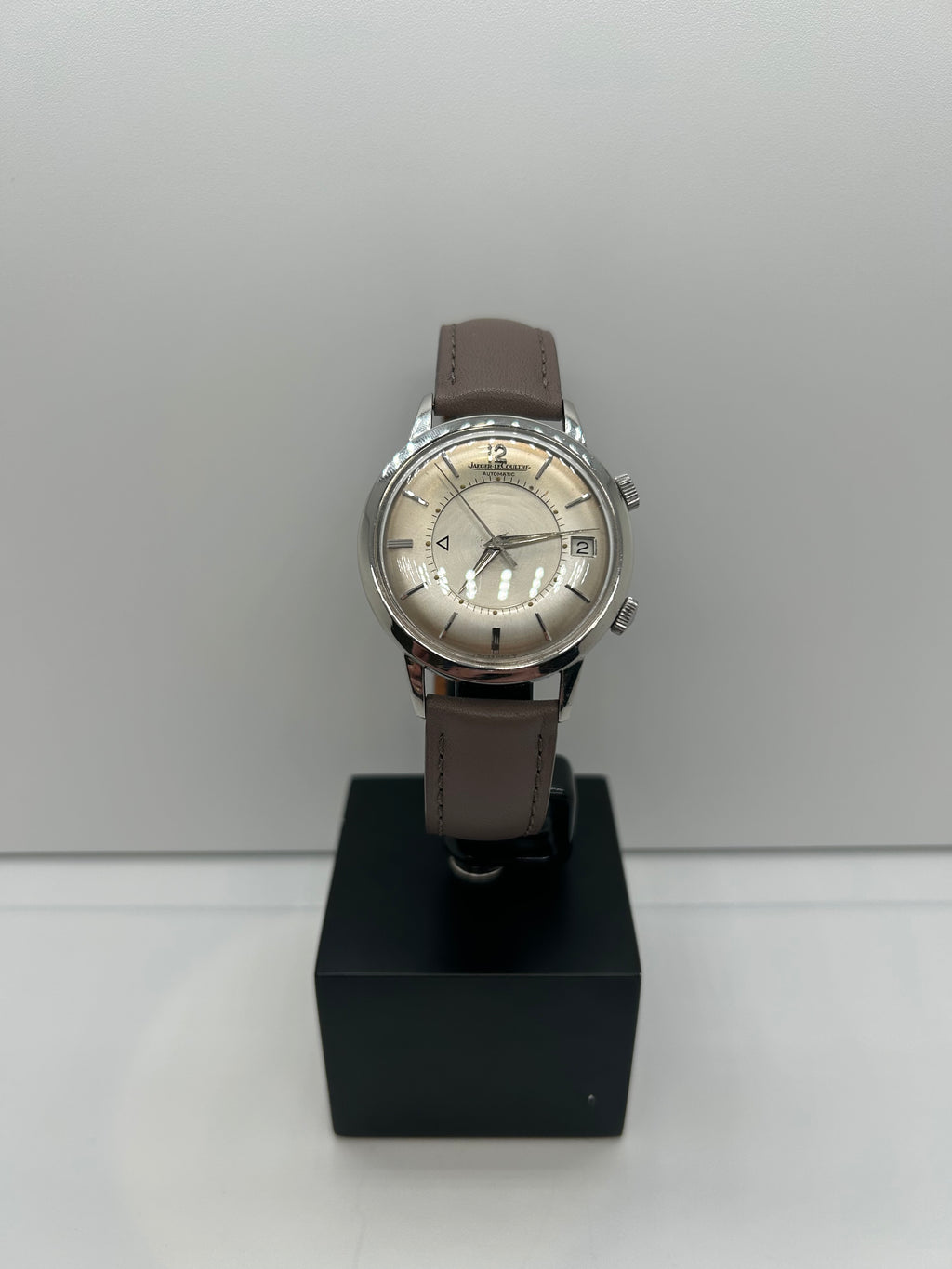 Jaeger-Lecoultre Memovox