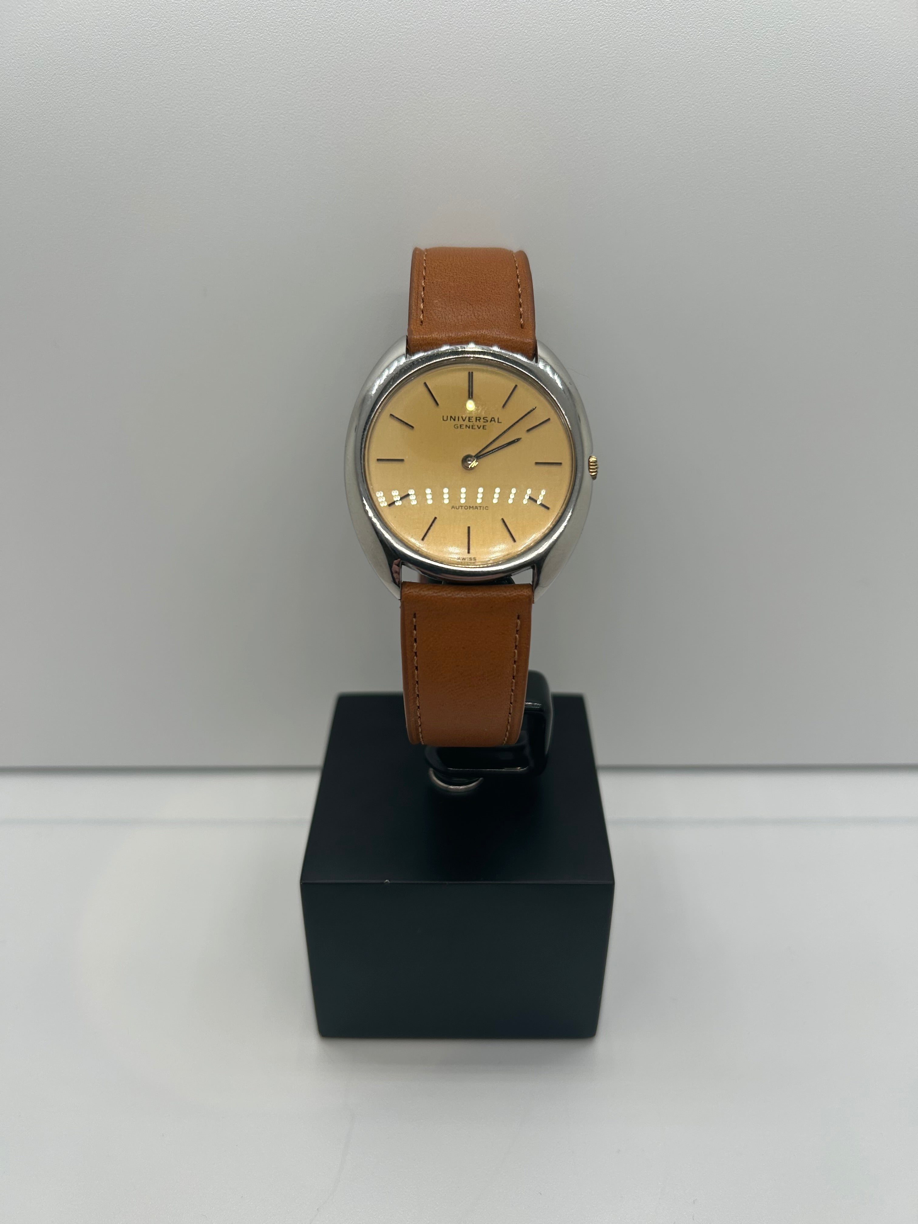 Universal Genève Automatic