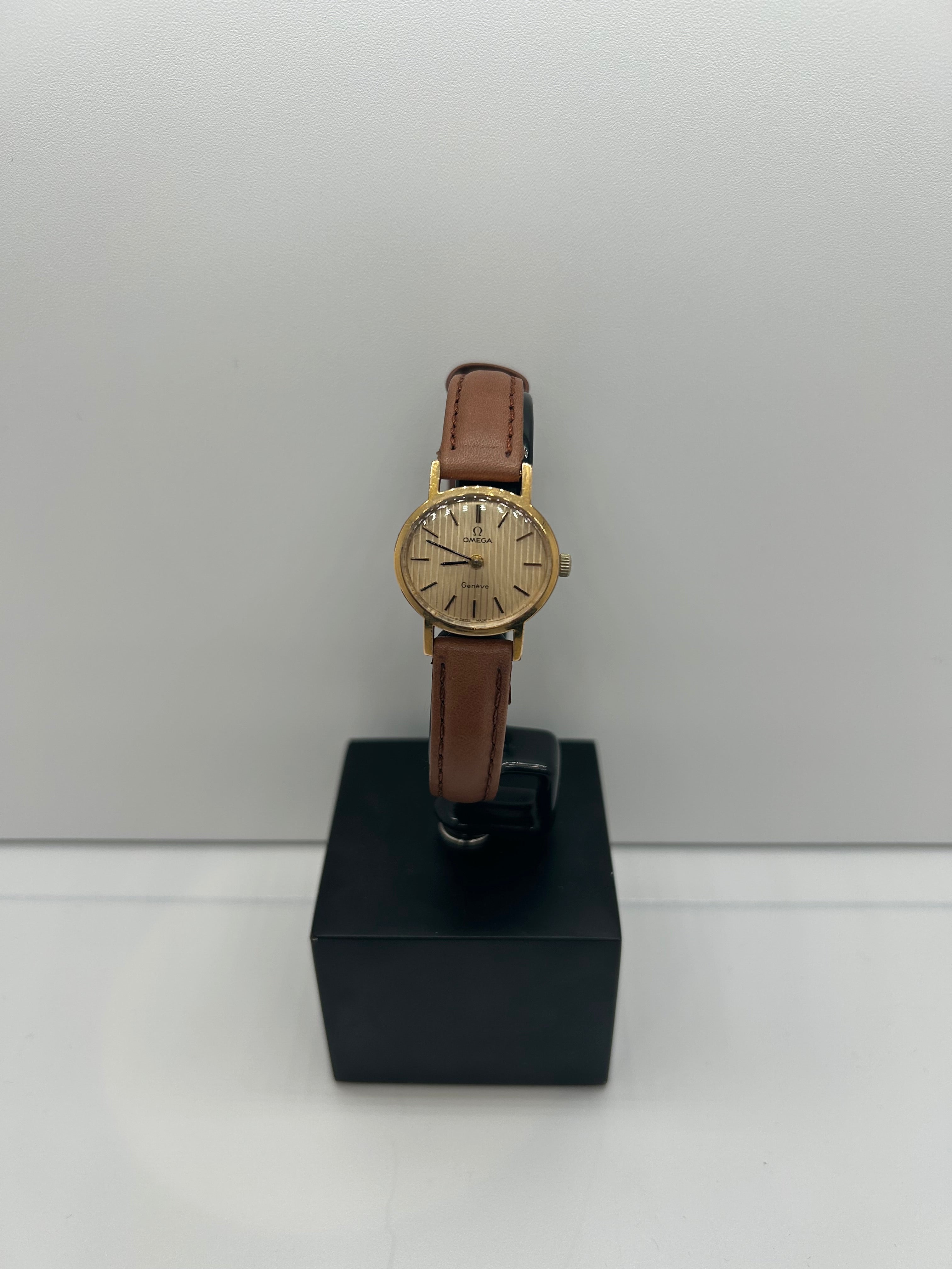 Omega Lady Genève Mécanique