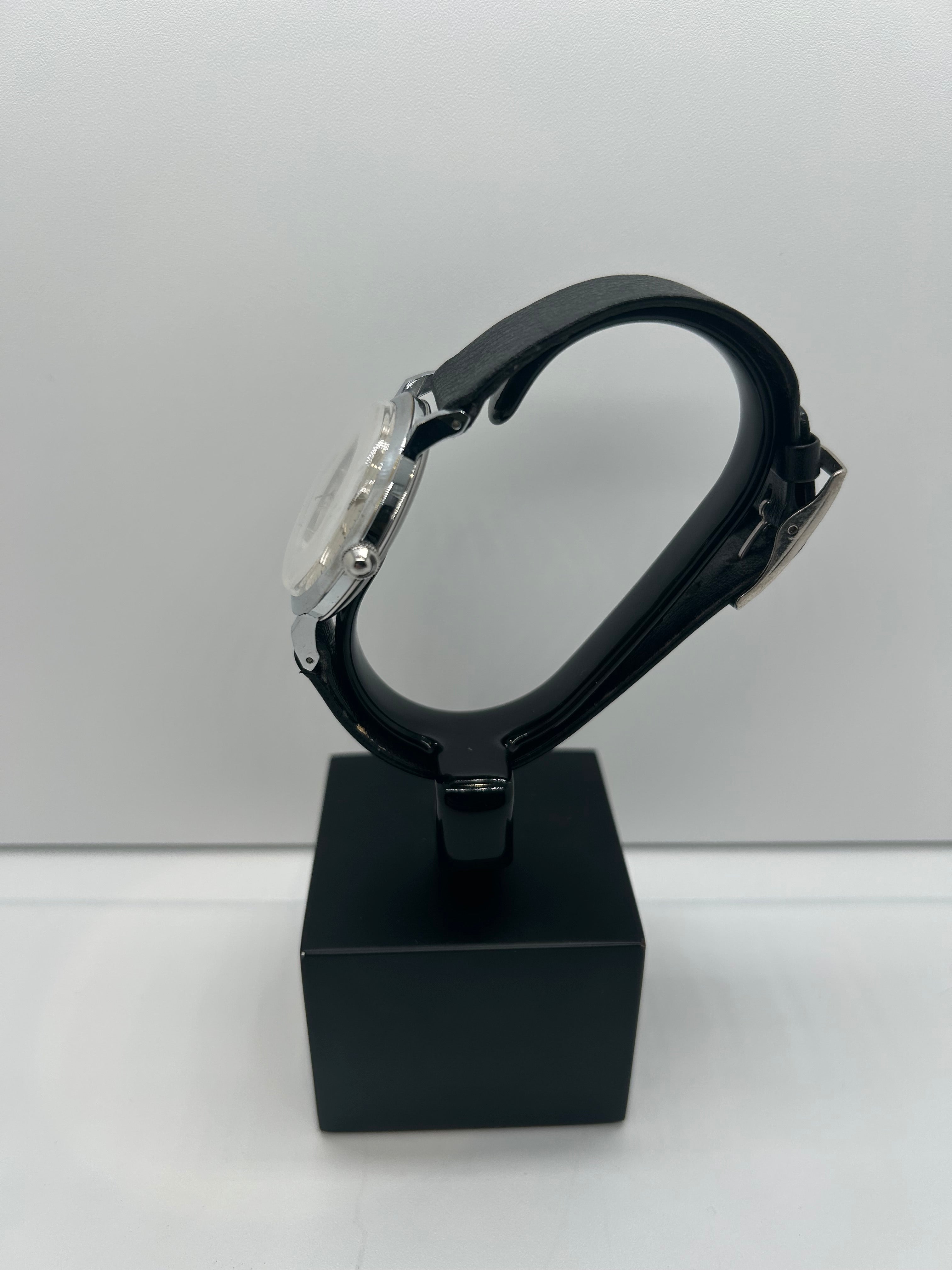 Movado ronde acier