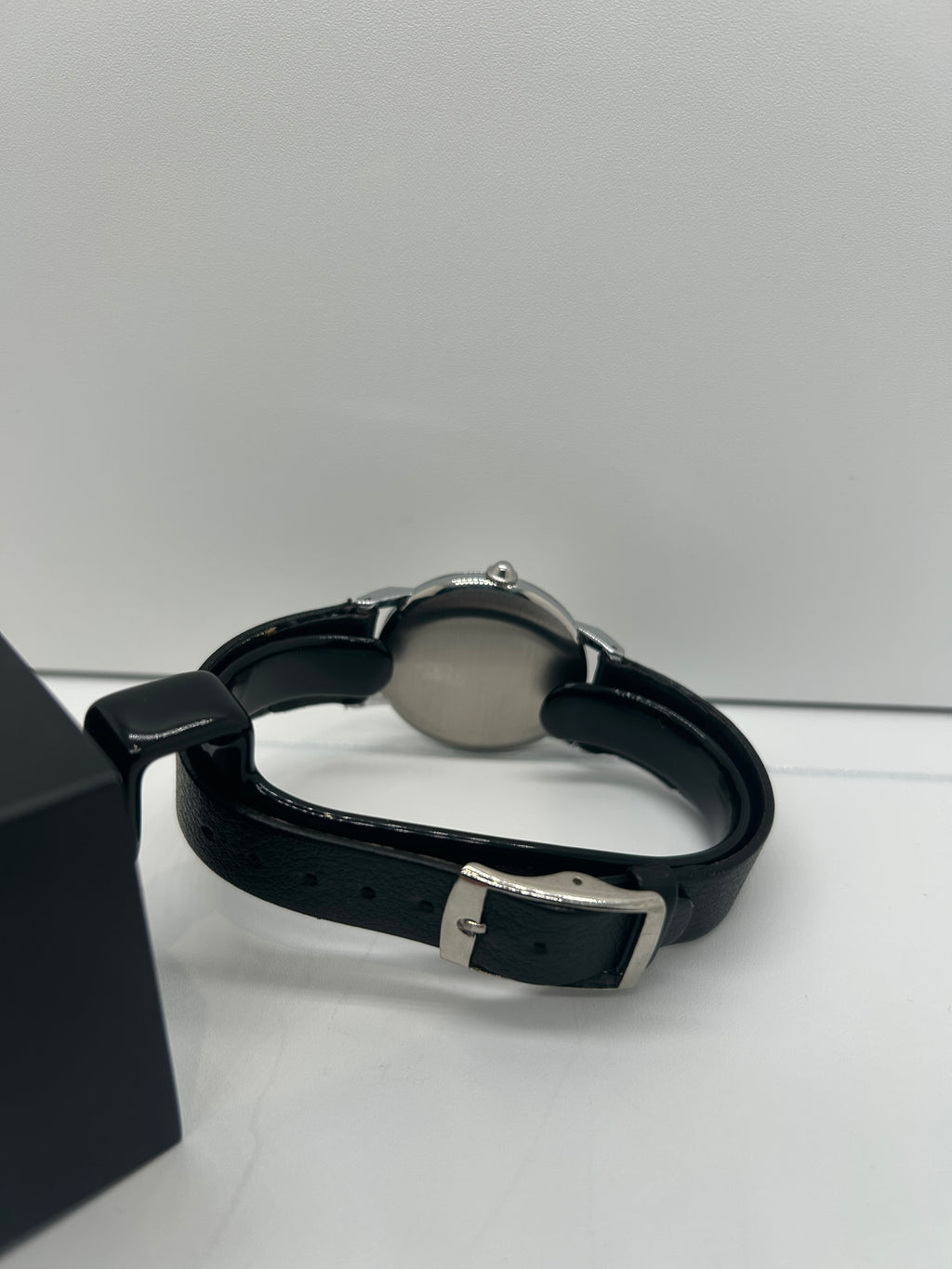 Movado ronde acier