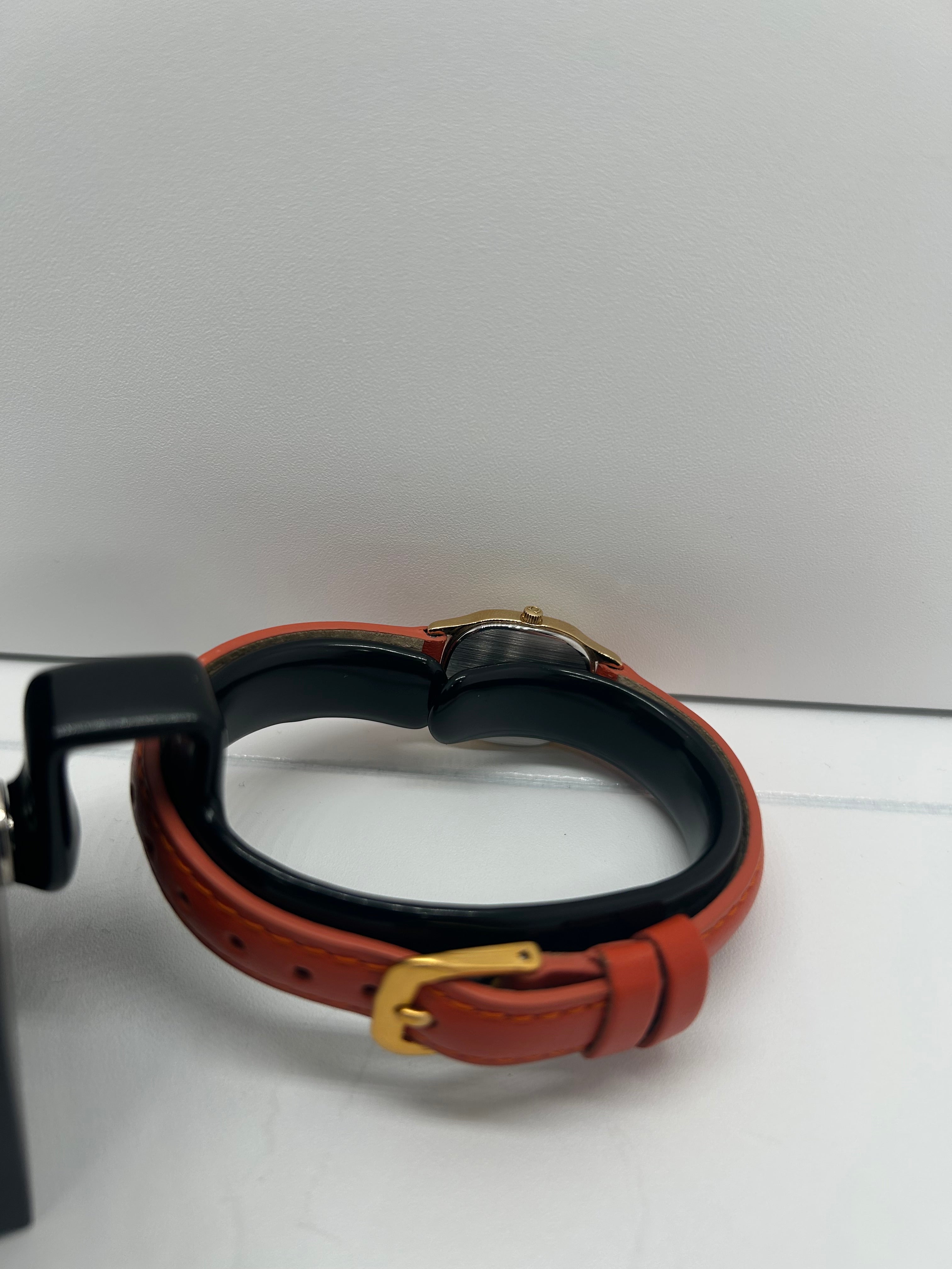 Omega De Ville