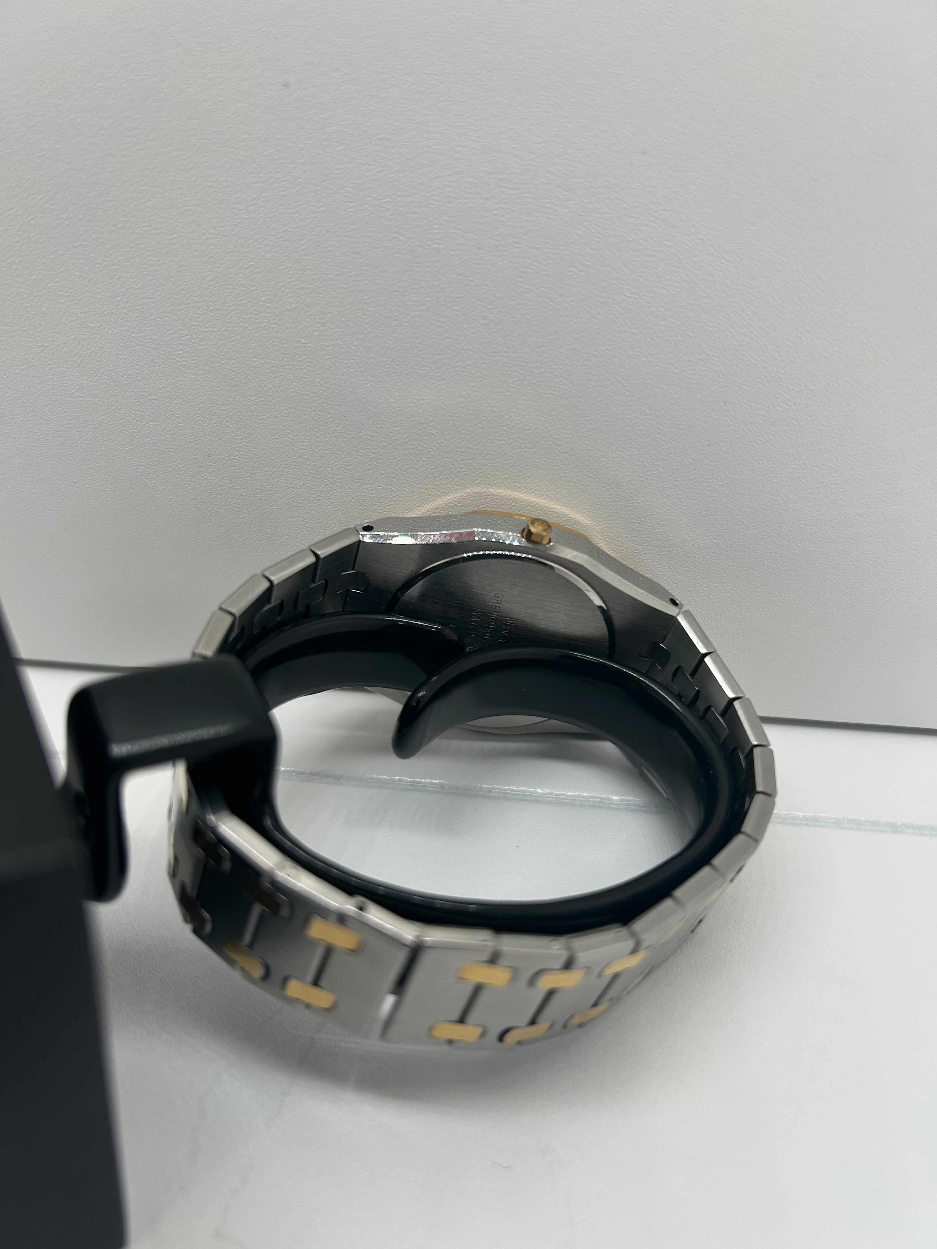 Nivada Royal Oak