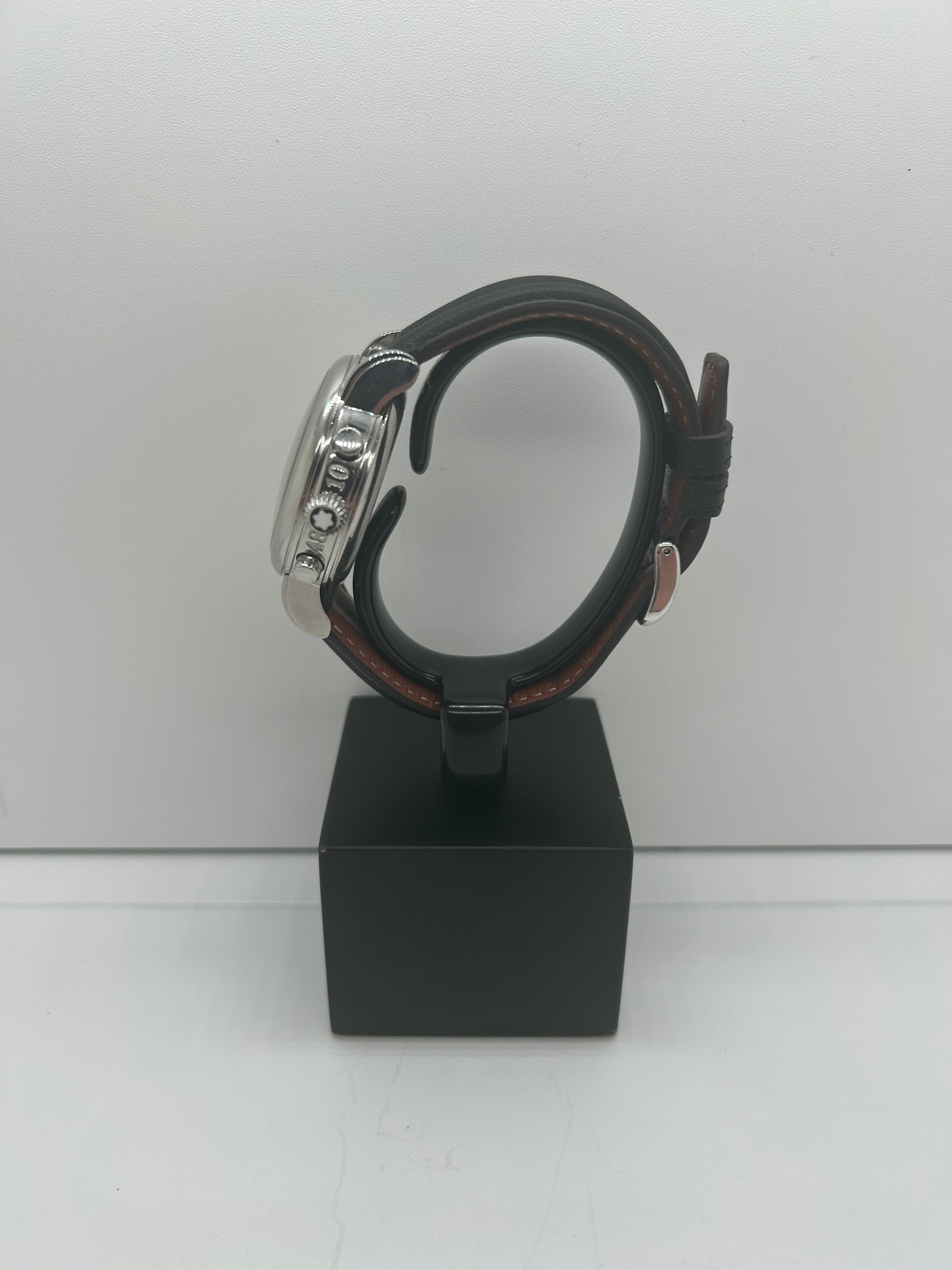 Mont Blanc 8451 Star Date